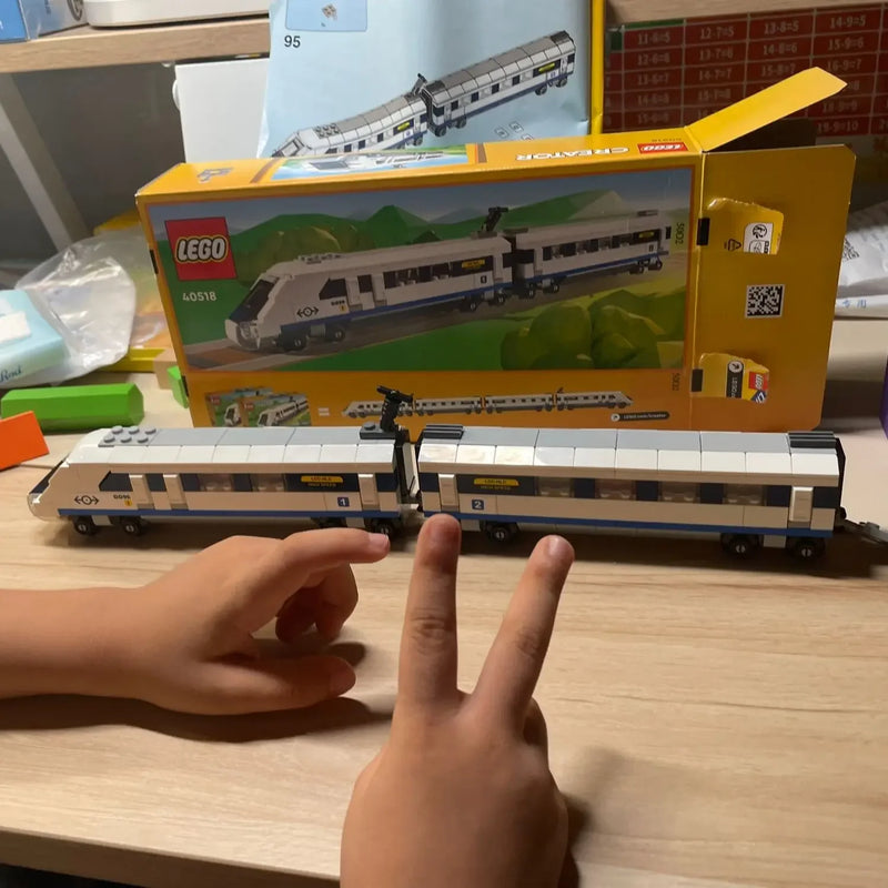 LEGO Creator High-Speed Train 2 Carruagens Conectadas