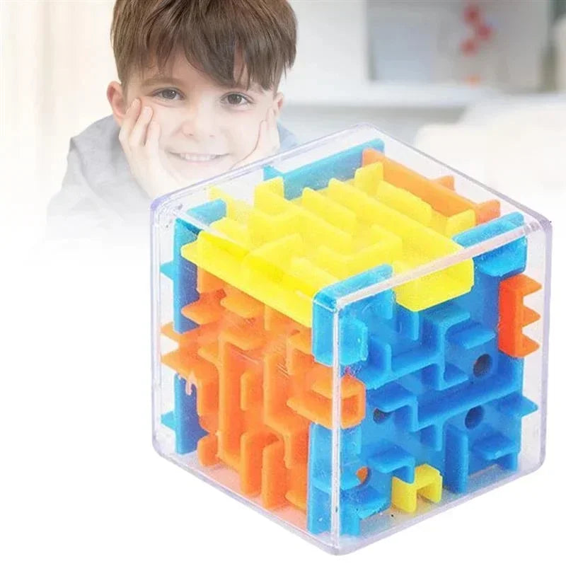 Cubo Mágico Labirinto 3D Quebra-cabeça Transparente de Seis Lados